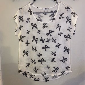 Women’s blouse
